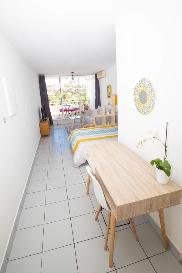 Apt 5 Min A Pied Centre Ville Saint-Gilles-les-Bains Exterior foto